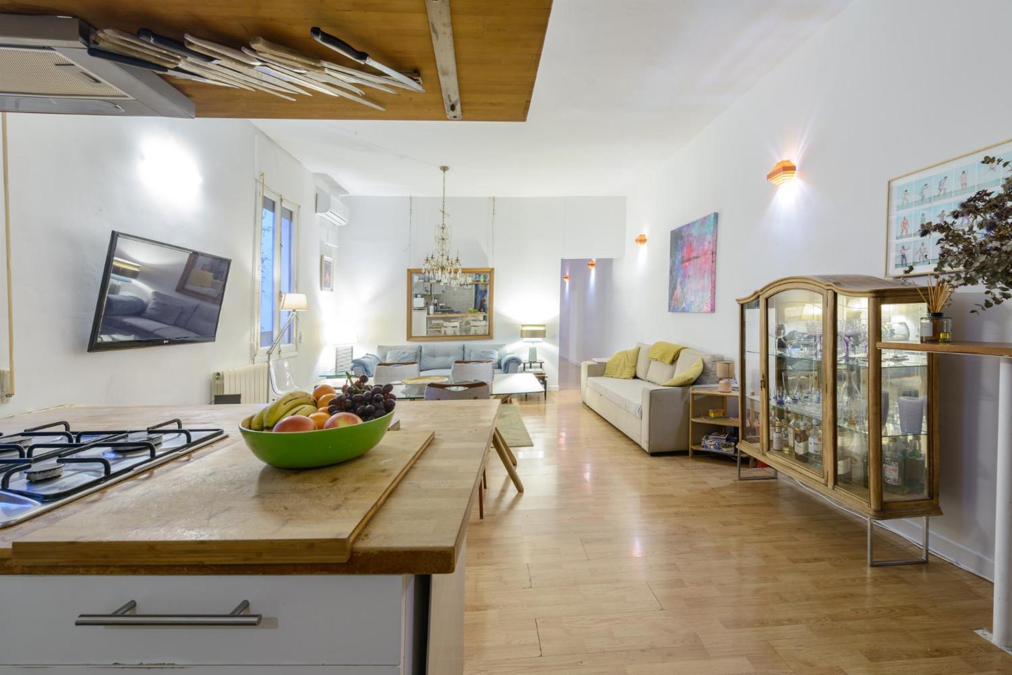 Gran Via-Sol Spacious Apartment 3 Bedrooms & 2 Wcs Madrid Exterior photo